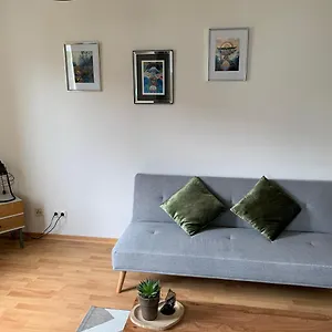 Apartment Live Easy With Balcony,netflix, Quiet, Close To Football Stadium, Direct Train Connection, Espresso Maker, Leipzig